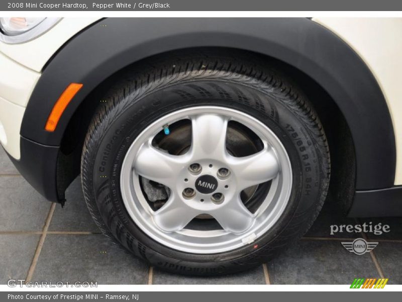 Pepper White / Grey/Black 2008 Mini Cooper Hardtop
