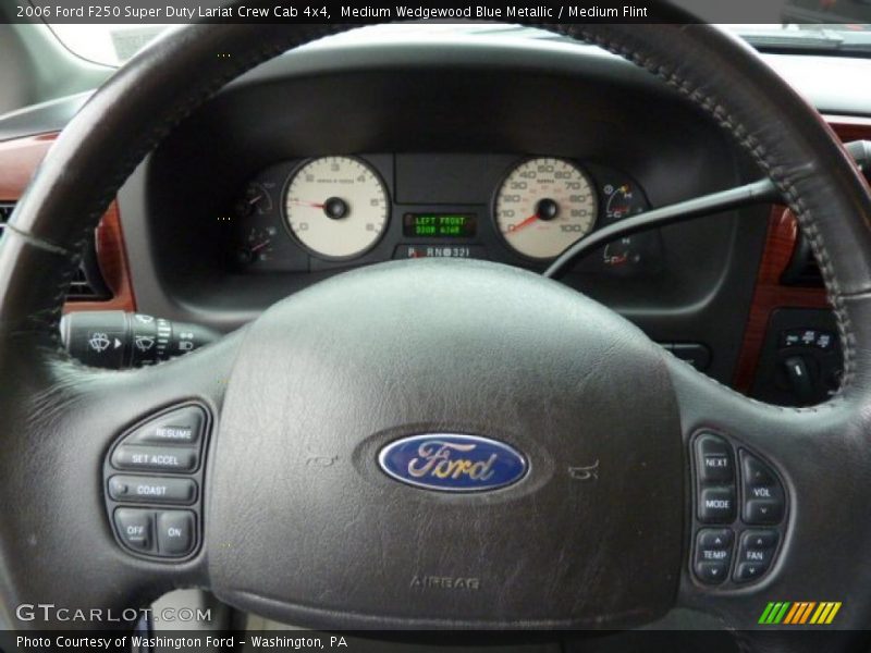 Controls of 2006 F250 Super Duty Lariat Crew Cab 4x4