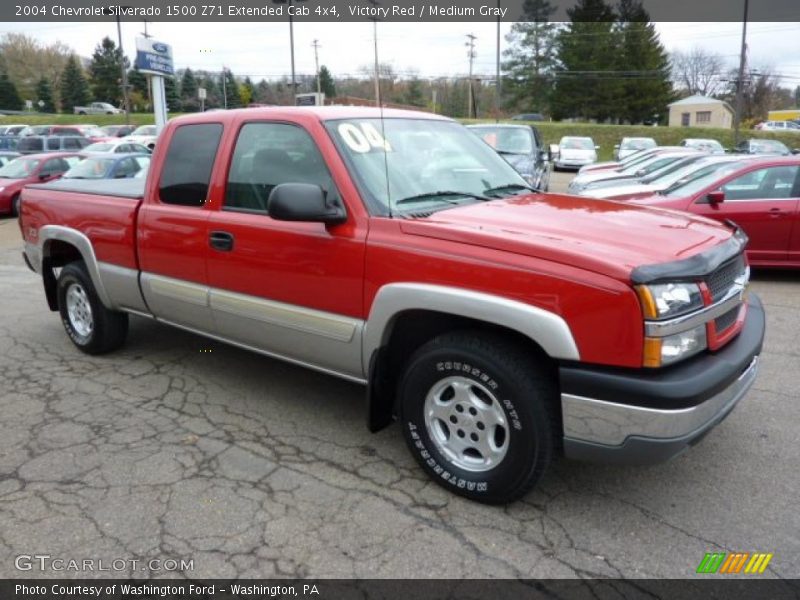 Victory Red / Medium Gray 2004 Chevrolet Silverado 1500 Z71 Extended Cab 4x4