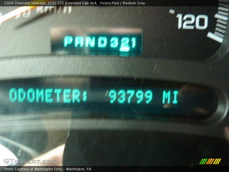 Victory Red / Medium Gray 2004 Chevrolet Silverado 1500 Z71 Extended Cab 4x4