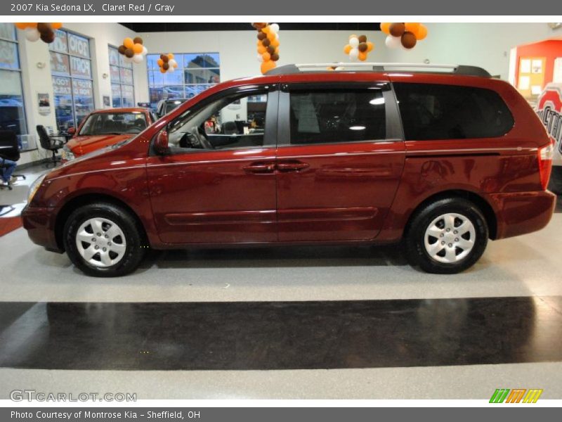 Claret Red / Gray 2007 Kia Sedona LX