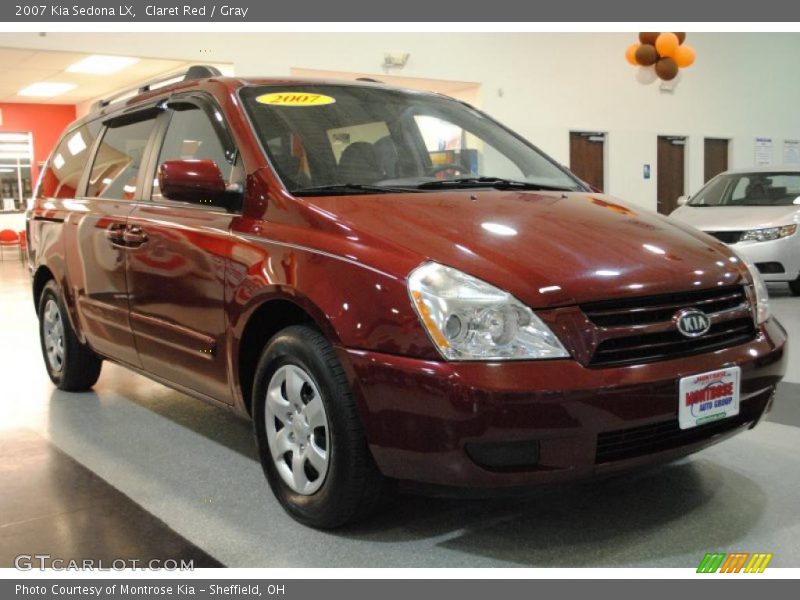Claret Red / Gray 2007 Kia Sedona LX