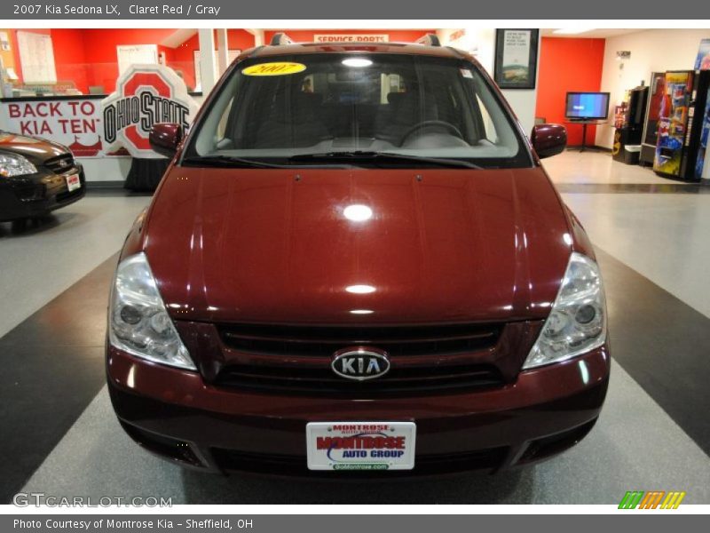 Claret Red / Gray 2007 Kia Sedona LX