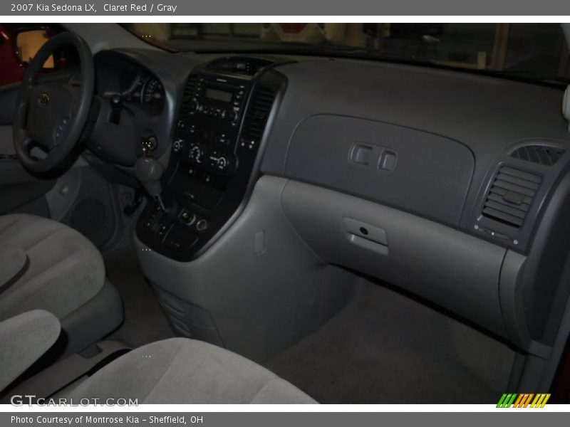 Claret Red / Gray 2007 Kia Sedona LX