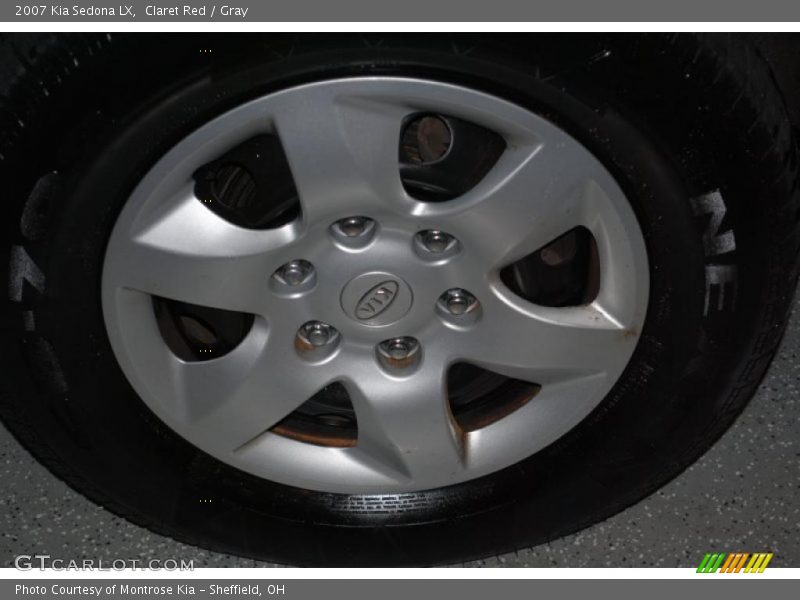 Claret Red / Gray 2007 Kia Sedona LX