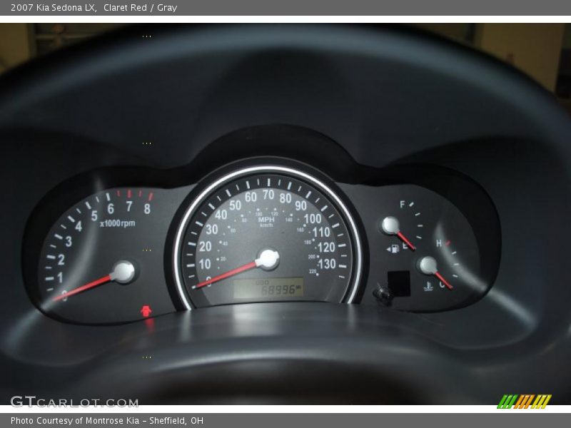 Claret Red / Gray 2007 Kia Sedona LX