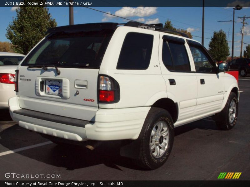 Alpine White / Gray 2001 Isuzu Rodeo LS 4WD