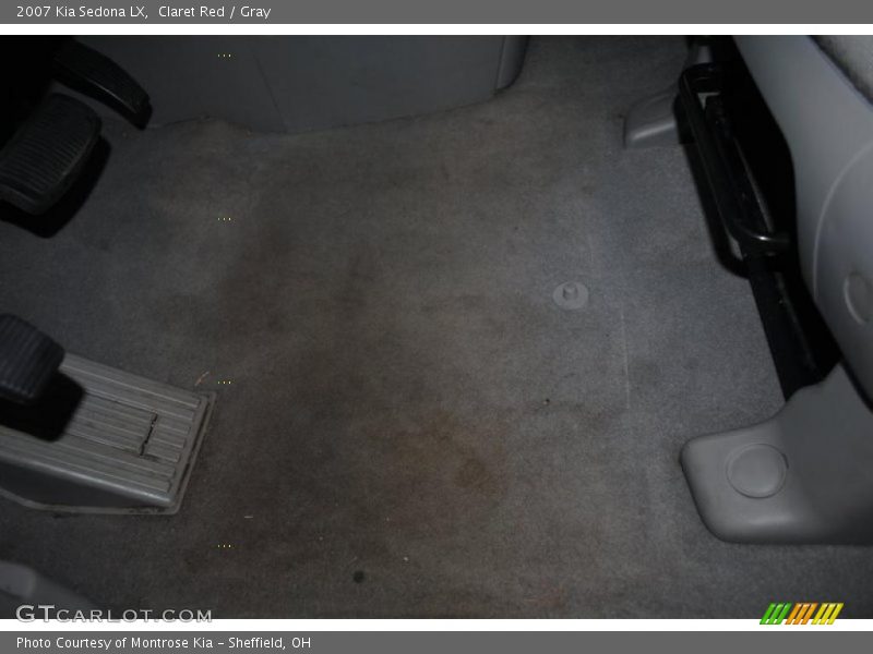 Claret Red / Gray 2007 Kia Sedona LX