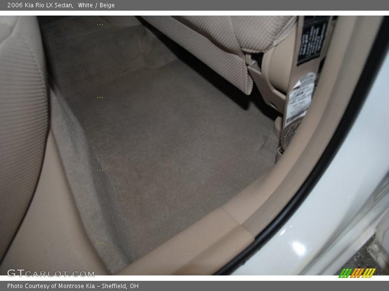 White / Beige 2006 Kia Rio LX Sedan