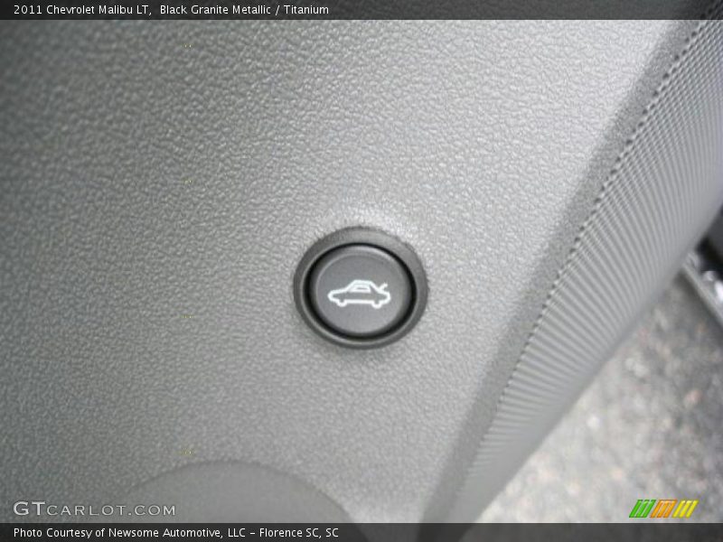 Black Granite Metallic / Titanium 2011 Chevrolet Malibu LT