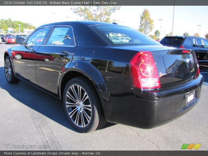 Brilliant Black Crystal Pearl / Dark Slate Gray 2010 Chrysler 300 300S V6
