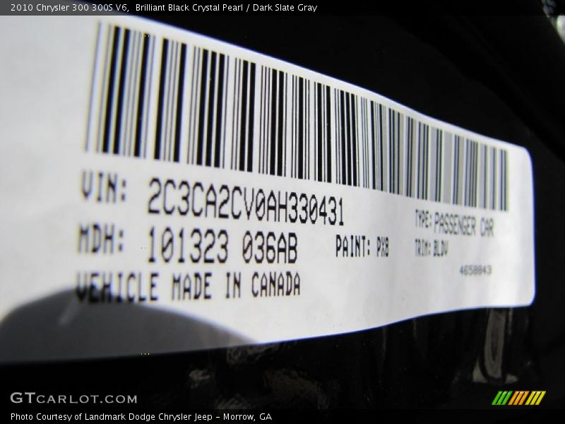 Brilliant Black Crystal Pearl / Dark Slate Gray 2010 Chrysler 300 300S V6