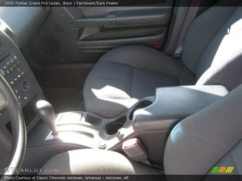 Black / Parchment/Dark Pewter 2005 Pontiac Grand Prix Sedan