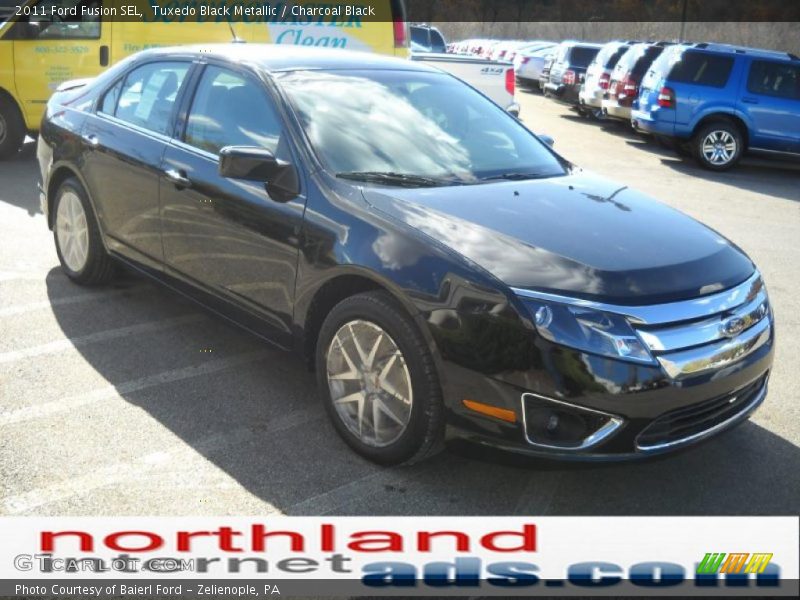 Tuxedo Black Metallic / Charcoal Black 2011 Ford Fusion SEL