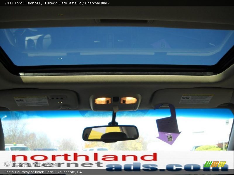 Tuxedo Black Metallic / Charcoal Black 2011 Ford Fusion SEL