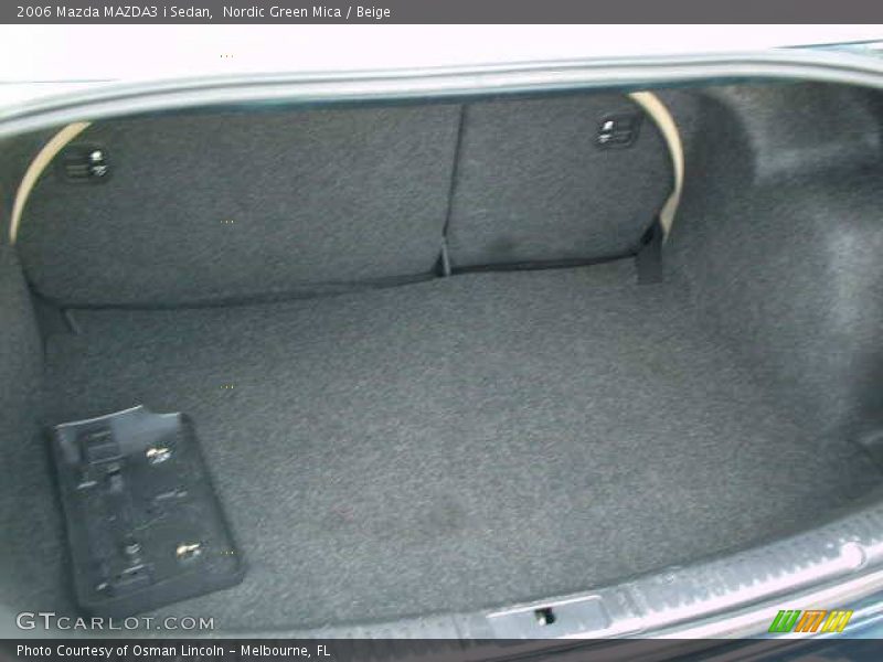 Nordic Green Mica / Beige 2006 Mazda MAZDA3 i Sedan