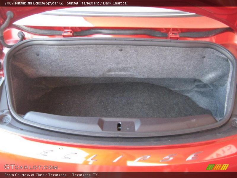  2007 Eclipse Spyder GS Trunk