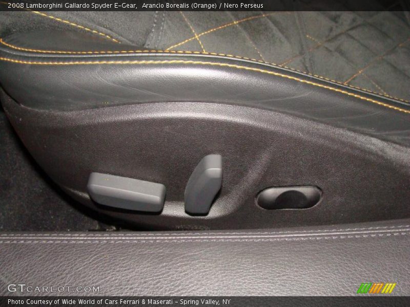 Controls of 2008 Gallardo Spyder E-Gear