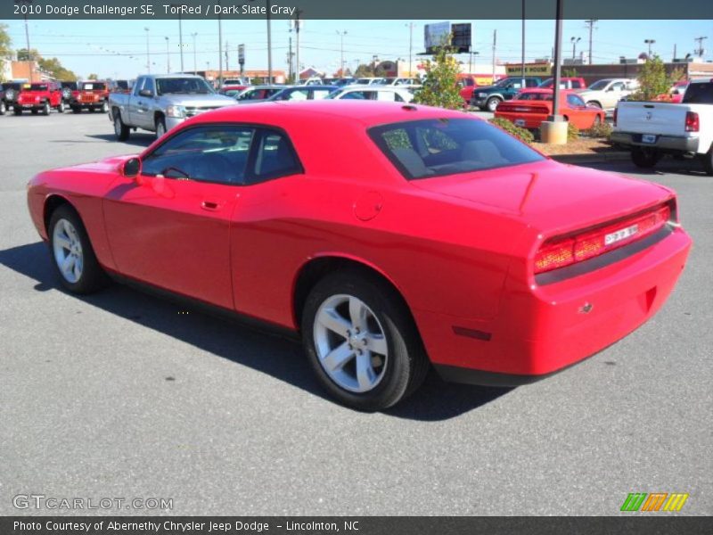 TorRed / Dark Slate Gray 2010 Dodge Challenger SE