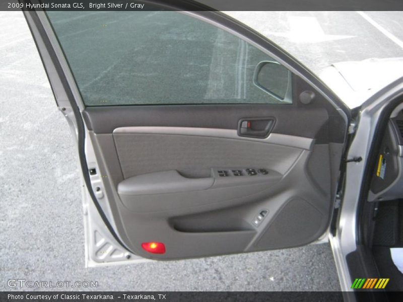 Bright Silver / Gray 2009 Hyundai Sonata GLS