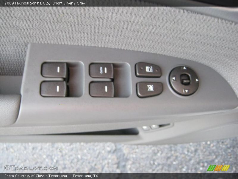 Bright Silver / Gray 2009 Hyundai Sonata GLS
