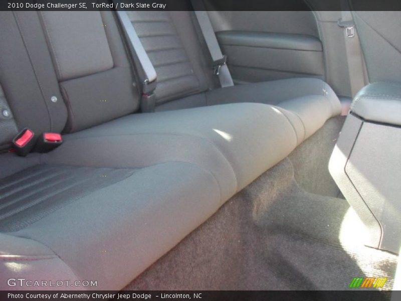 TorRed / Dark Slate Gray 2010 Dodge Challenger SE