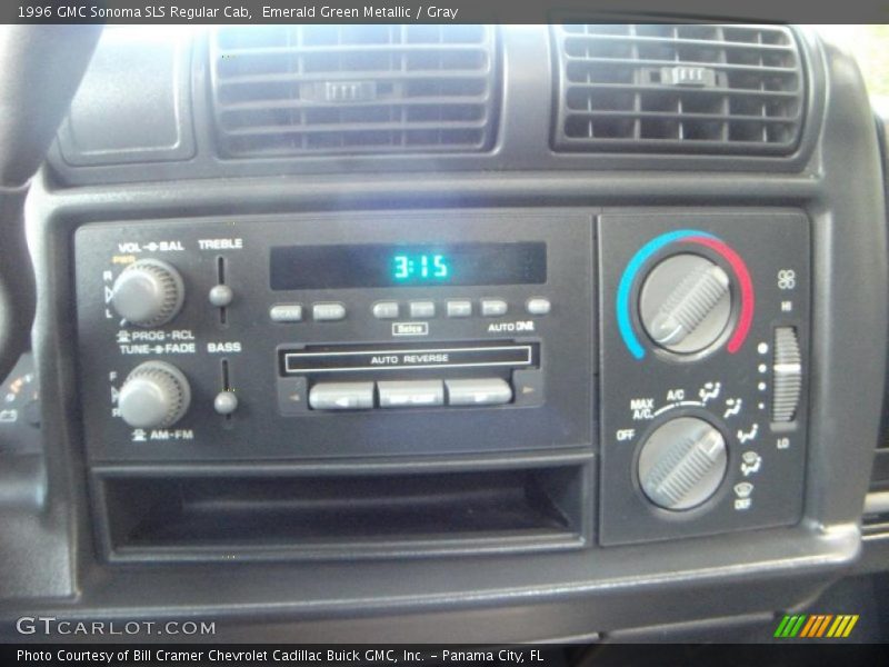 Controls of 1996 Sonoma SLS Regular Cab