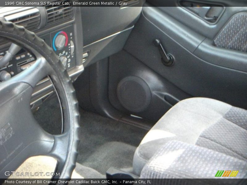 Emerald Green Metallic / Gray 1996 GMC Sonoma SLS Regular Cab