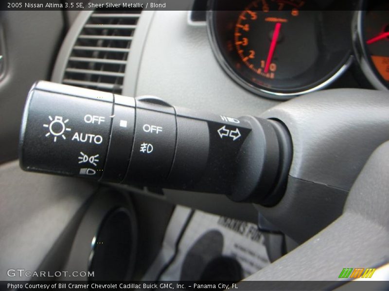 Sheer Silver Metallic / Blond 2005 Nissan Altima 3.5 SE