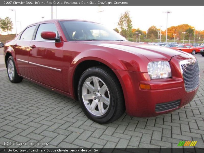 Front 3/4 View of 2007 300 