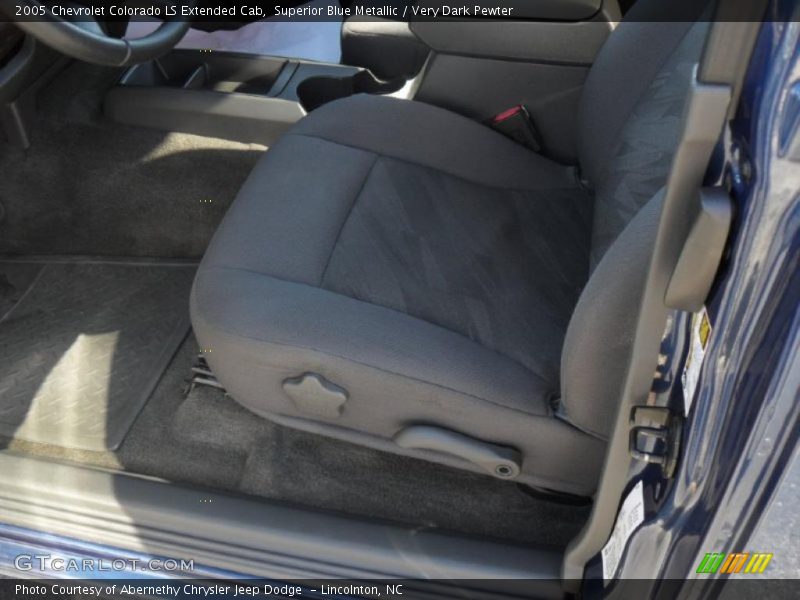Superior Blue Metallic / Very Dark Pewter 2005 Chevrolet Colorado LS Extended Cab