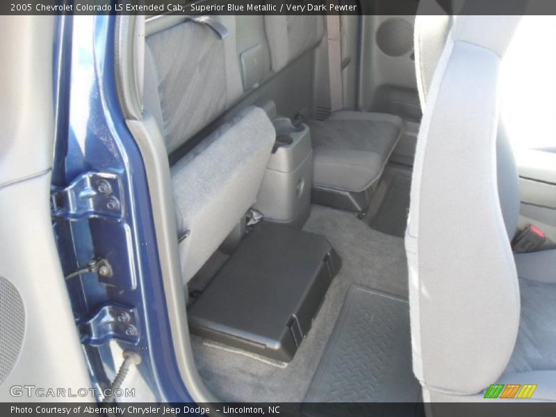 Superior Blue Metallic / Very Dark Pewter 2005 Chevrolet Colorado LS Extended Cab