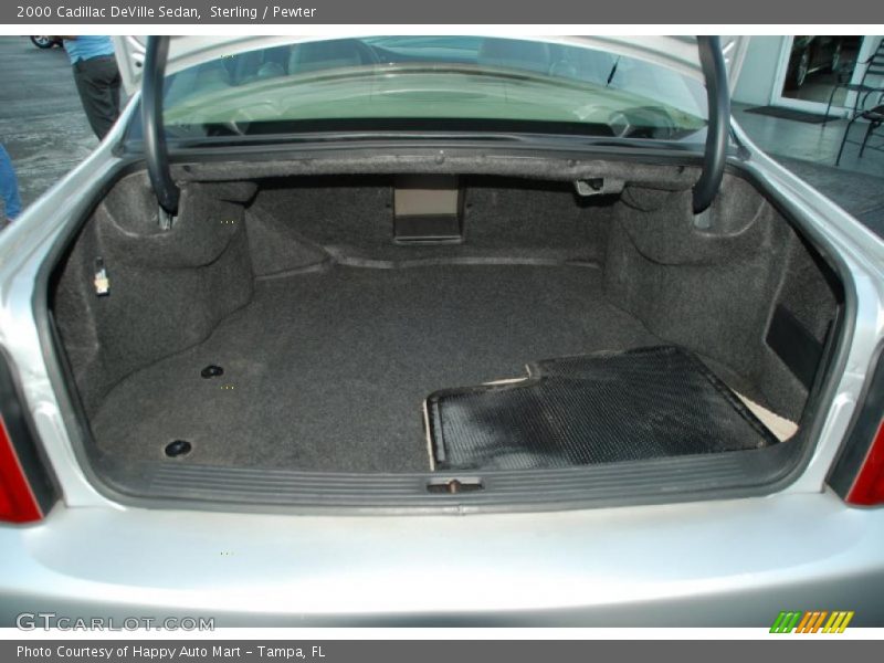 Sterling / Pewter 2000 Cadillac DeVille Sedan