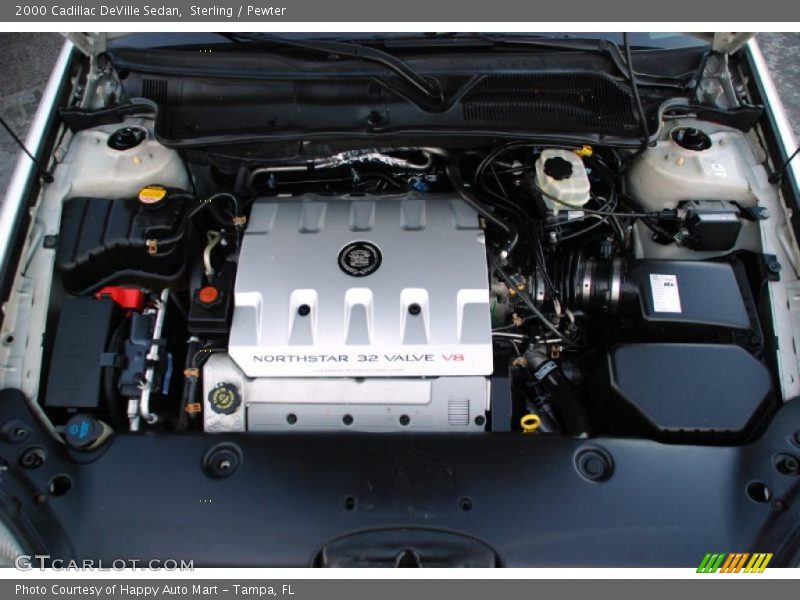 Sterling / Pewter 2000 Cadillac DeVille Sedan
