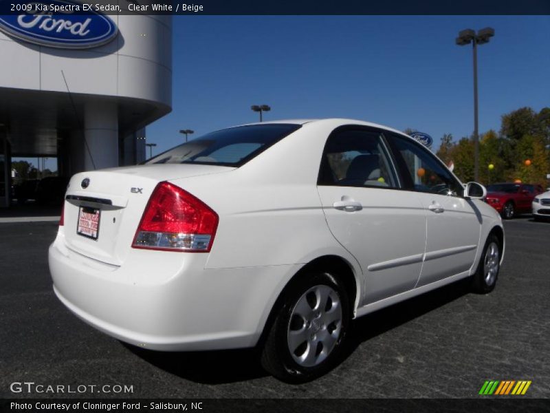 Clear White / Beige 2009 Kia Spectra EX Sedan