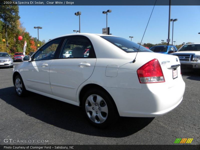 Clear White / Beige 2009 Kia Spectra EX Sedan