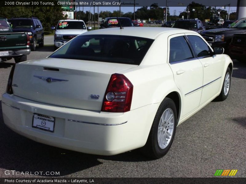 Cool Vanilla White / Dark Slate Gray 2008 Chrysler 300 Touring