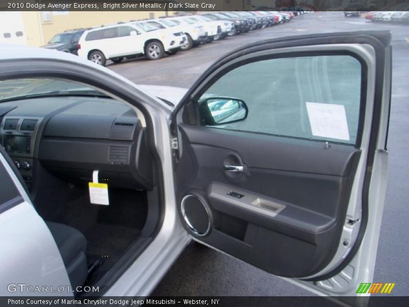 Bright Silver Metallic / Dark Slate Gray 2010 Dodge Avenger Express