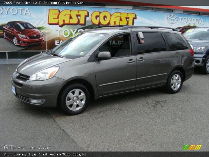 Phantom Gray Pearl / Stone 2005 Toyota Sienna XLE