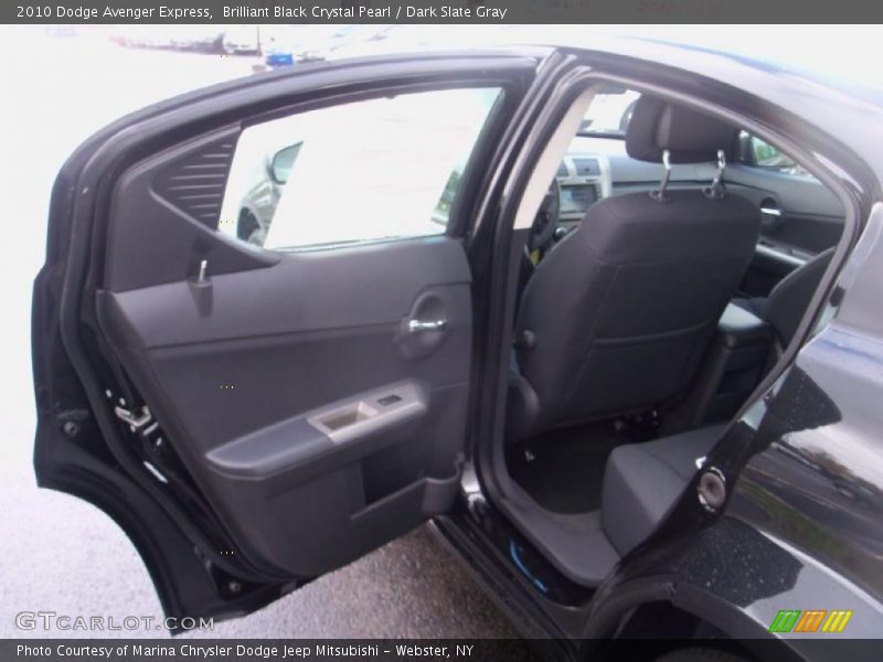 Brilliant Black Crystal Pearl / Dark Slate Gray 2010 Dodge Avenger Express
