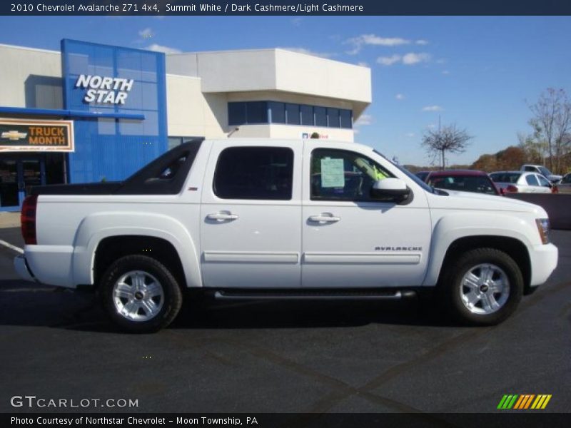 Summit White / Dark Cashmere/Light Cashmere 2010 Chevrolet Avalanche Z71 4x4