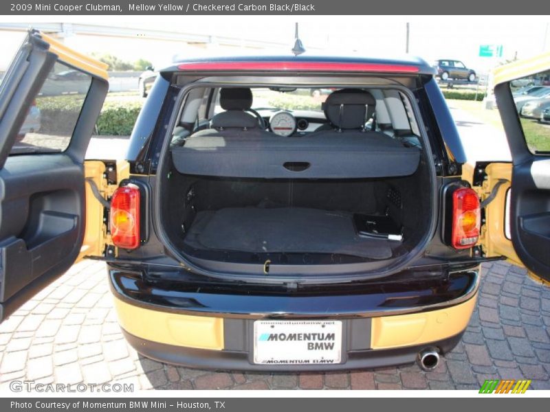 Mellow Yellow / Checkered Carbon Black/Black 2009 Mini Cooper Clubman