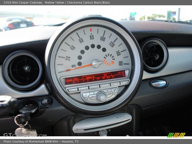 Mellow Yellow / Checkered Carbon Black/Black 2009 Mini Cooper Clubman