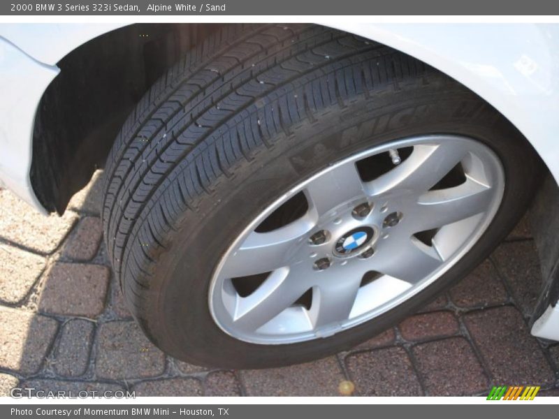Alpine White / Sand 2000 BMW 3 Series 323i Sedan