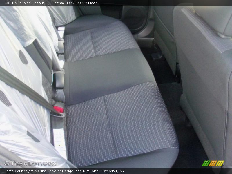 Tarmac Black Pearl / Black 2011 Mitsubishi Lancer ES