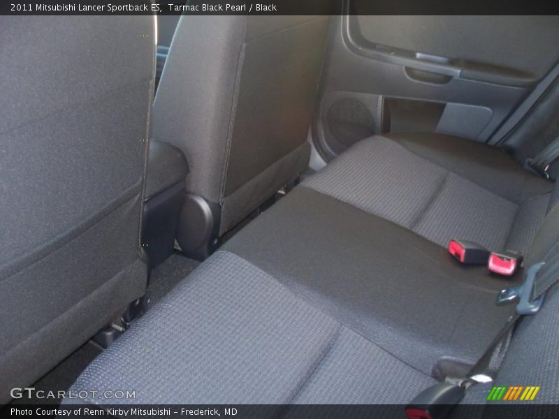 Tarmac Black Pearl / Black 2011 Mitsubishi Lancer Sportback ES