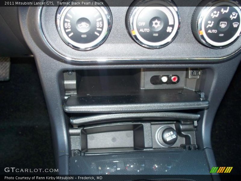 Tarmac Black Pearl / Black 2011 Mitsubishi Lancer GTS