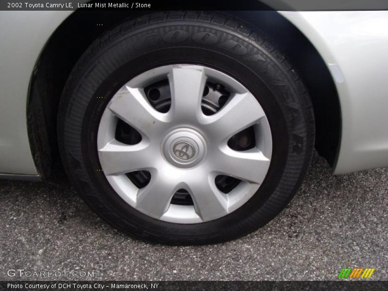 Lunar Mist Metallic / Stone 2002 Toyota Camry LE