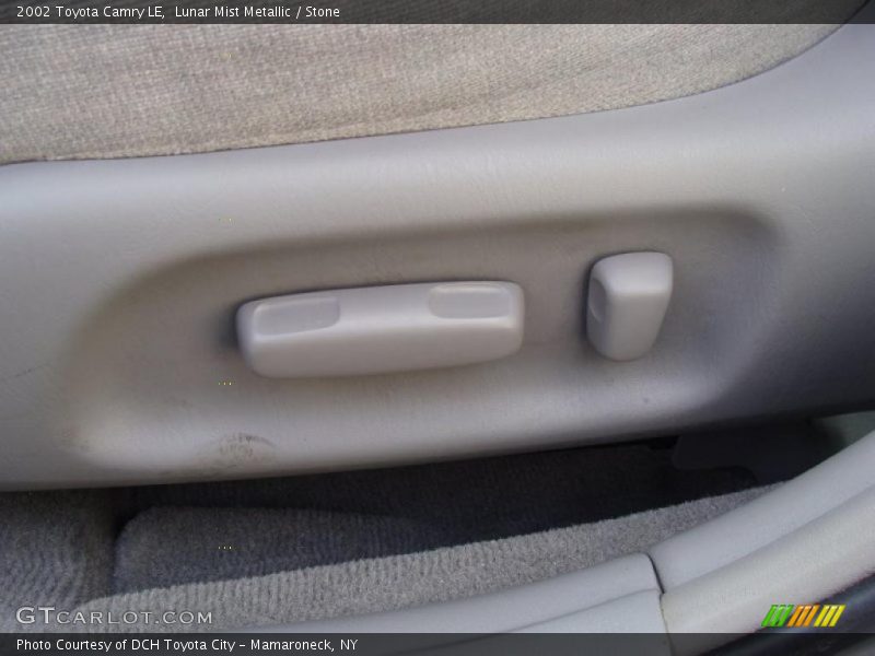 Lunar Mist Metallic / Stone 2002 Toyota Camry LE