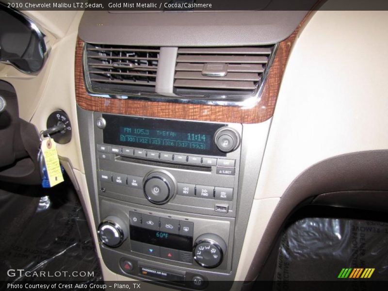 Controls of 2010 Malibu LTZ Sedan